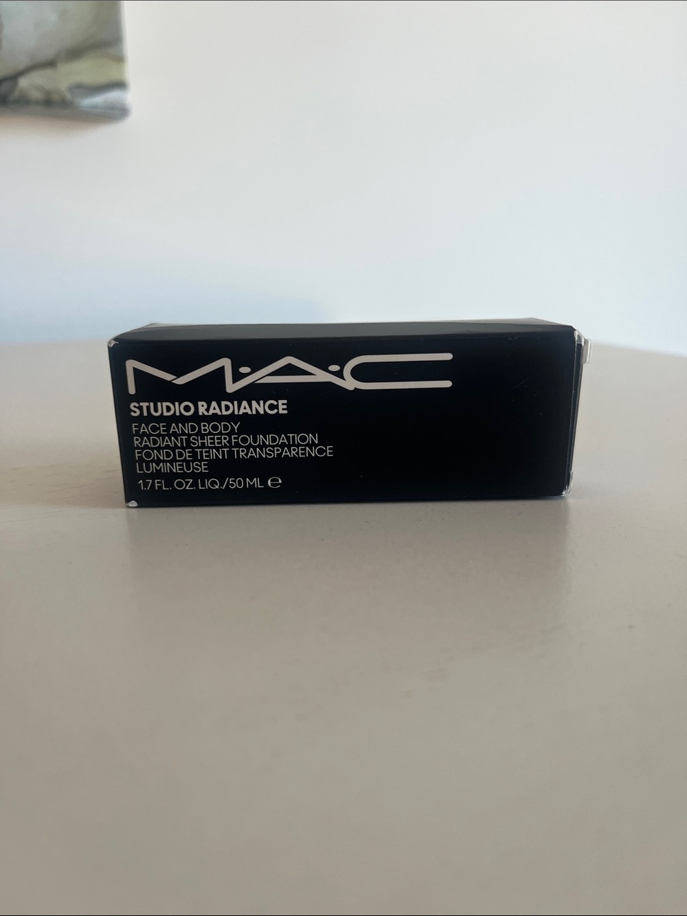 MAC Cosmetics Studio Radiance Face & Body Foundation - C2